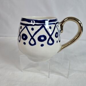 Coffee cup/mug modern decor 1 PC white with blue detail and gold handle